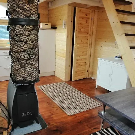 Ainja Puhkemaja ヴィリャンディ