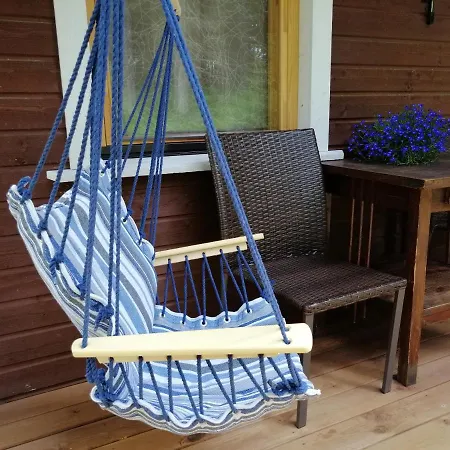 Ainja Puhkemaja Деревянный коттедж