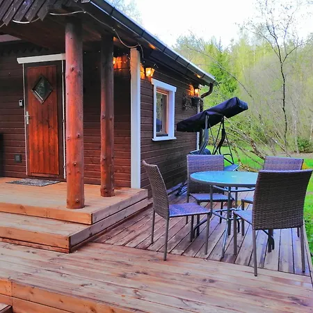 Ainja Puhkemaja Lodge *