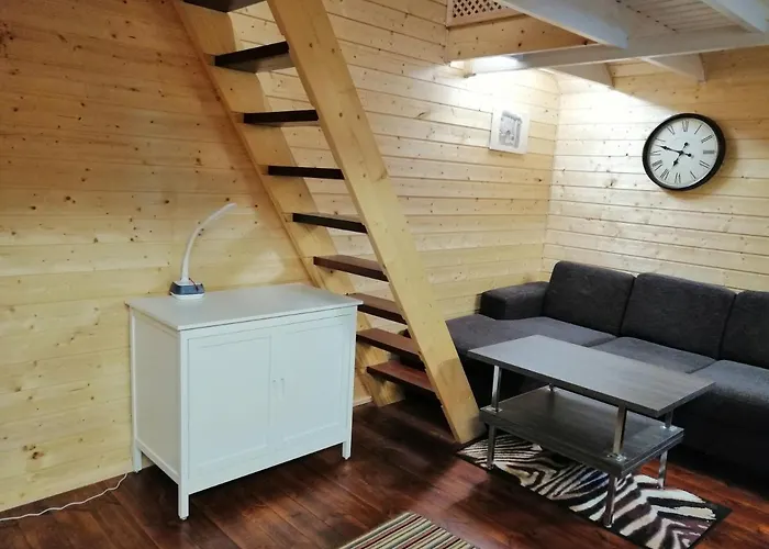 Lodge Ainja Puhkemaja