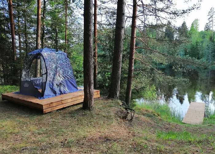 Lodge Ainja Puhkemaja *