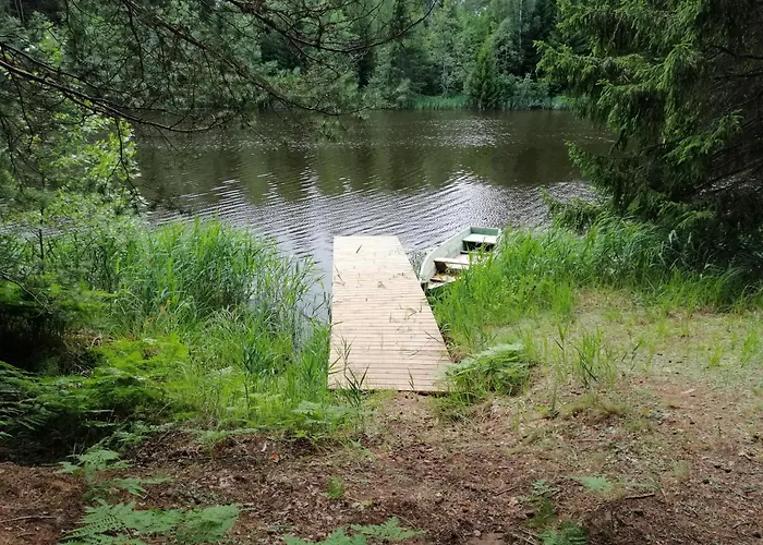 Lodge Ainja Puhkemaja *